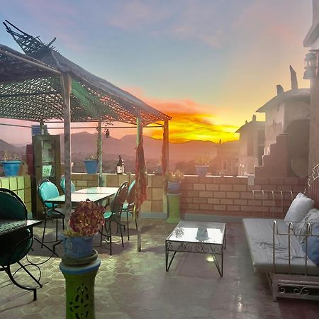 La Maison Traditionnelle Hotel Et Guesthouse ทาเฟราสท์ ภายนอก รูปภาพ